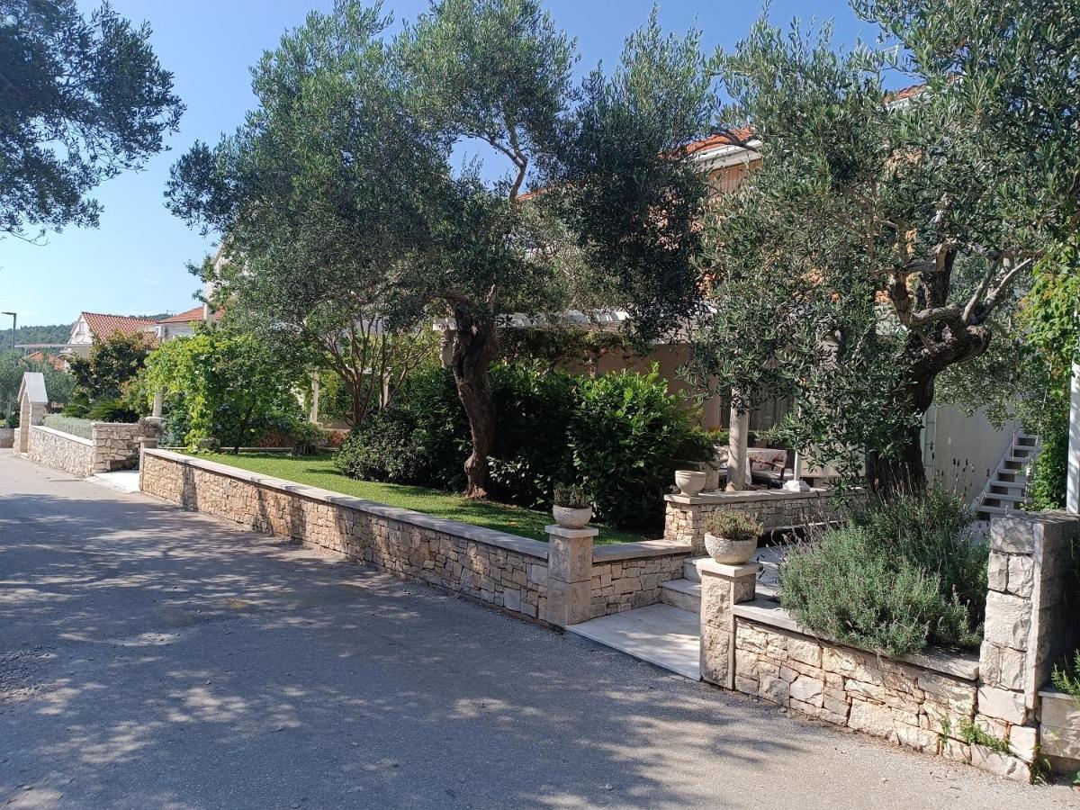 Apartments Sirius Korcula Town Luaran gambar