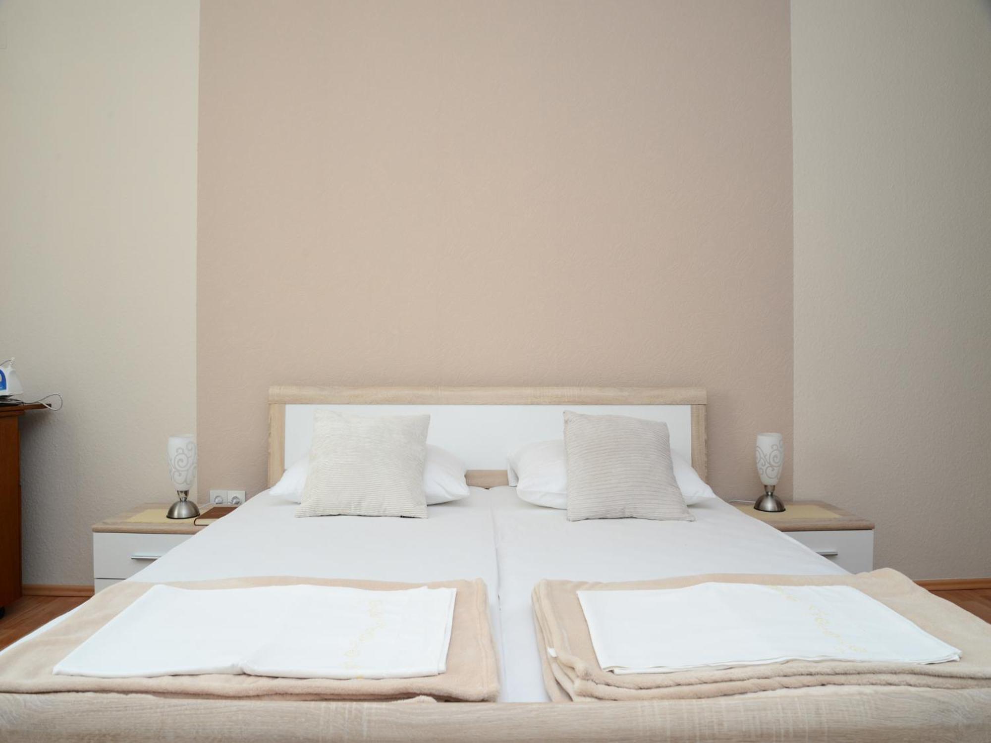 Apartments Sirius Korcula Town Luaran gambar